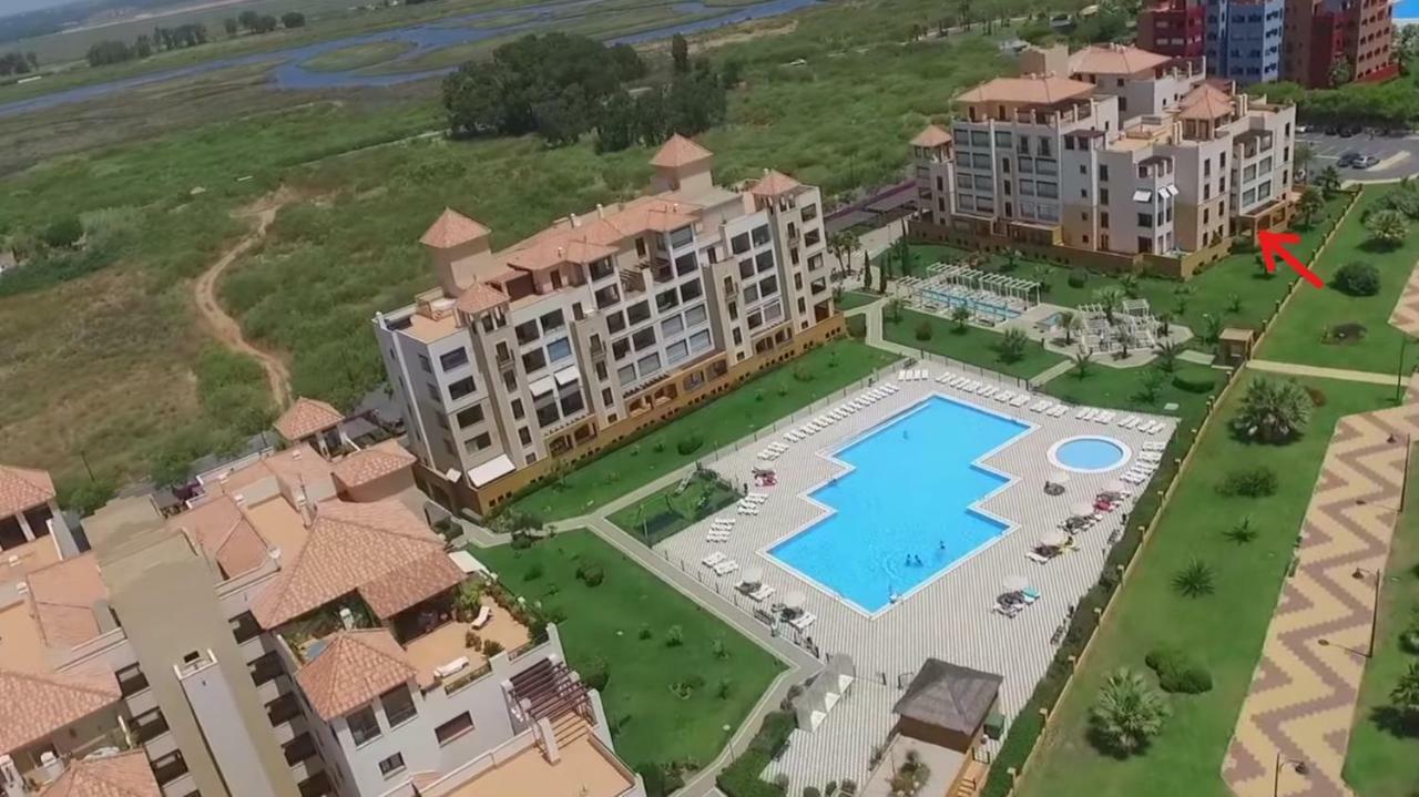 Apartamento Urbanizacion De Lujo En Primera Linea De Playa Исла-Канела Экстерьер фото